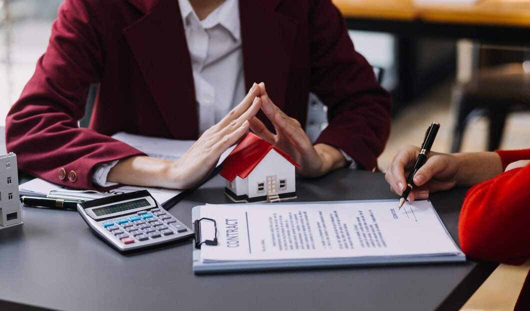 Closing Deals with Confidence: The Best Real Estate Legal Services in Mississauga Await You